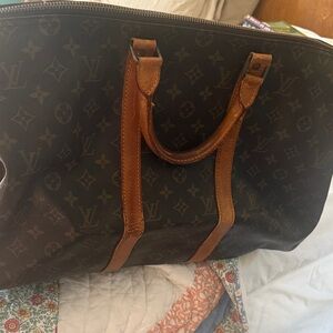 $450 Firm TODAY!!!MUST SELL !Vintage Louis Vuitton Speedy 50 bag . Great buy !